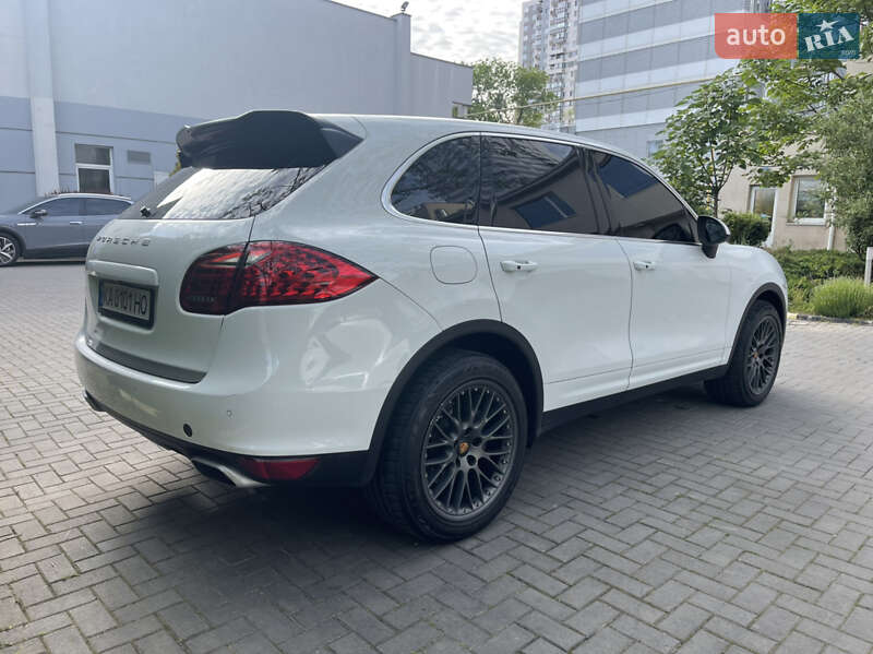 Внедорожник / Кроссовер Porsche Cayenne 2013 в Одессе