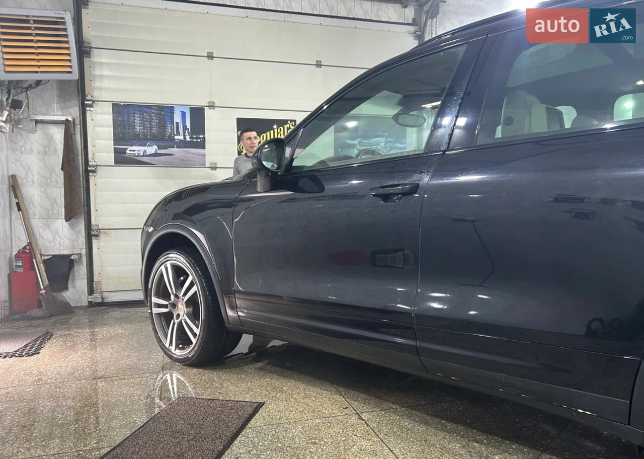 2013 Porsche Cayenne - мініатюра 39