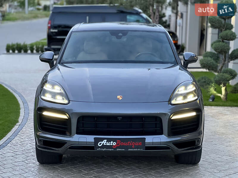 Позашляховик / Кросовер Porsche Cayenne 2018 в Одесі