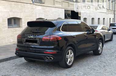 Внедорожник / Кроссовер Porsche Cayenne 2015 в Одессе