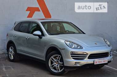 Внедорожник / Кроссовер Porsche Cayenne 2013 в Одессе