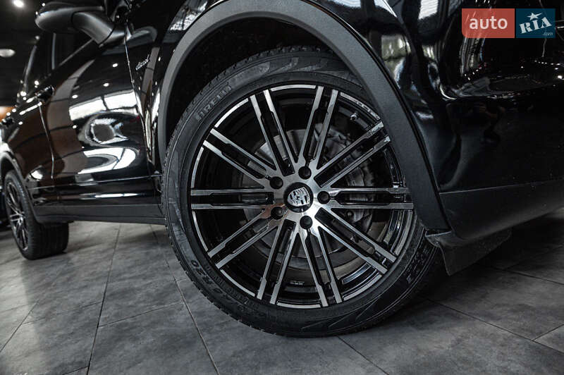 Внедорожник / Кроссовер Porsche Cayenne 2013 в Одессе