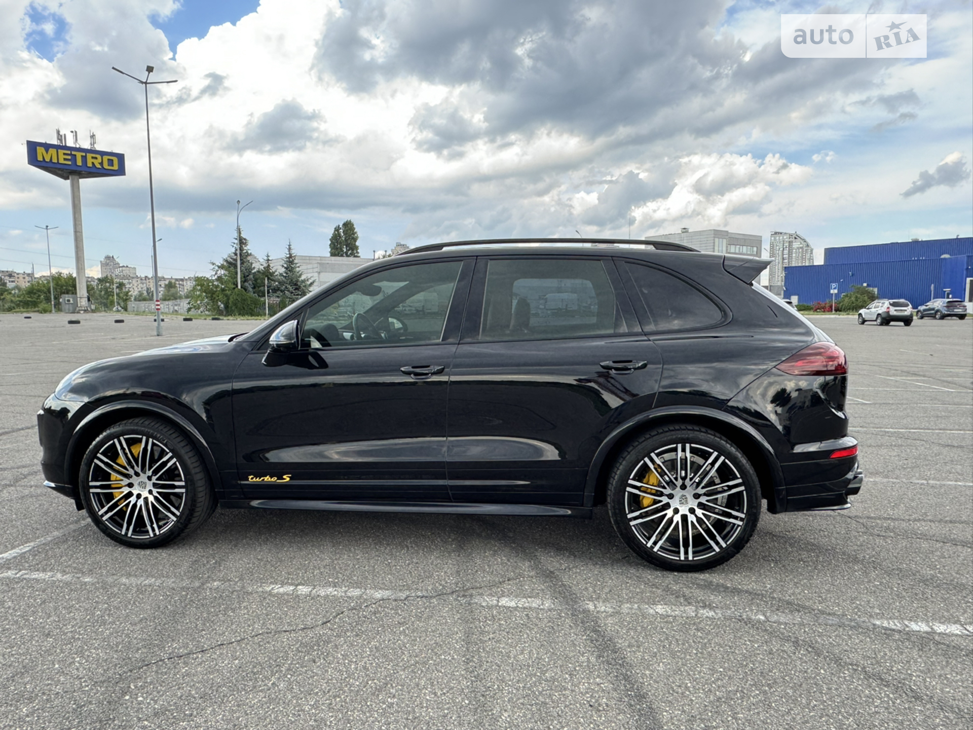 2017 Porsche Cayenne - мініатюра 2