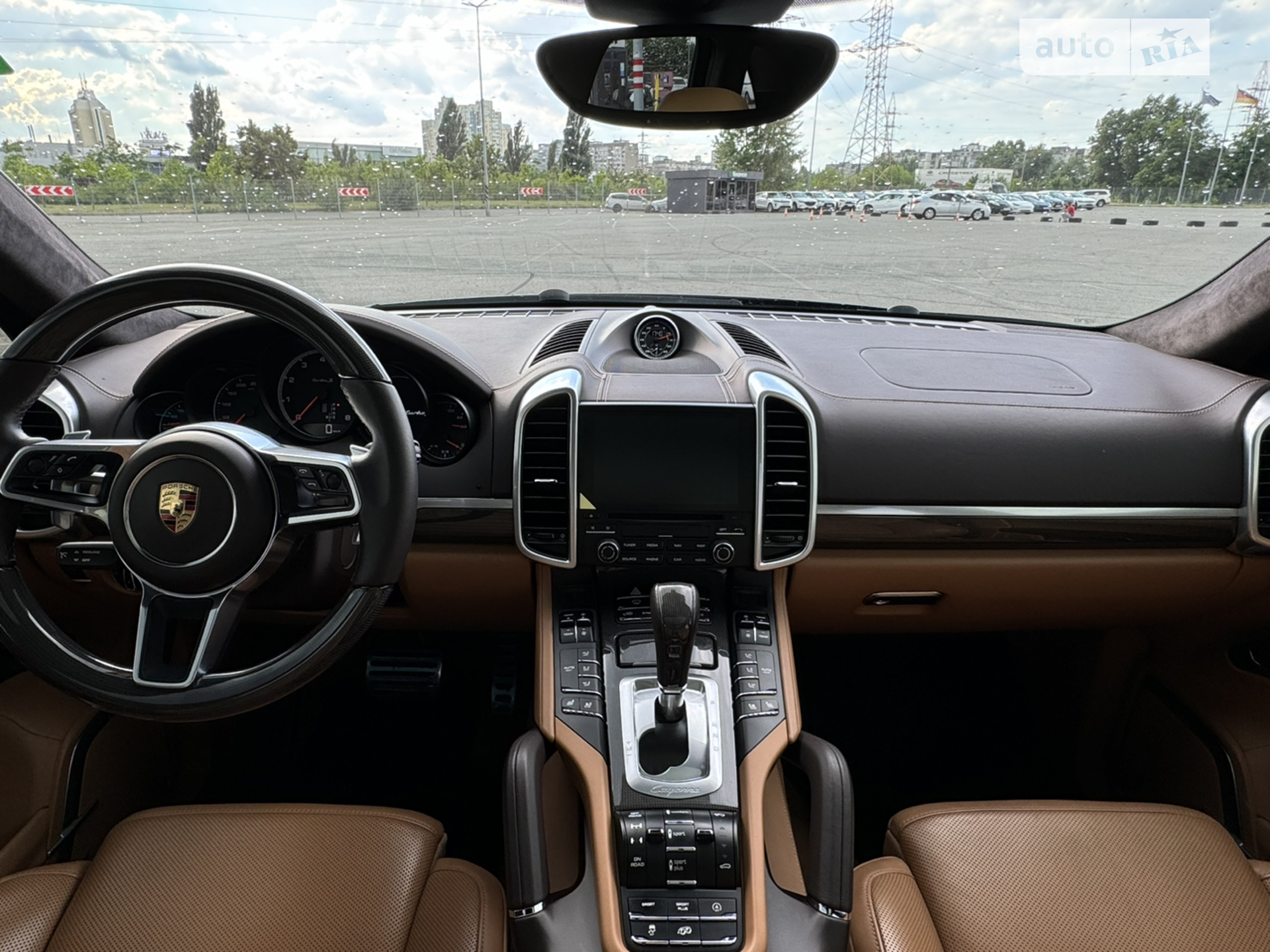 2017 Porsche Cayenne - мініатюра 17