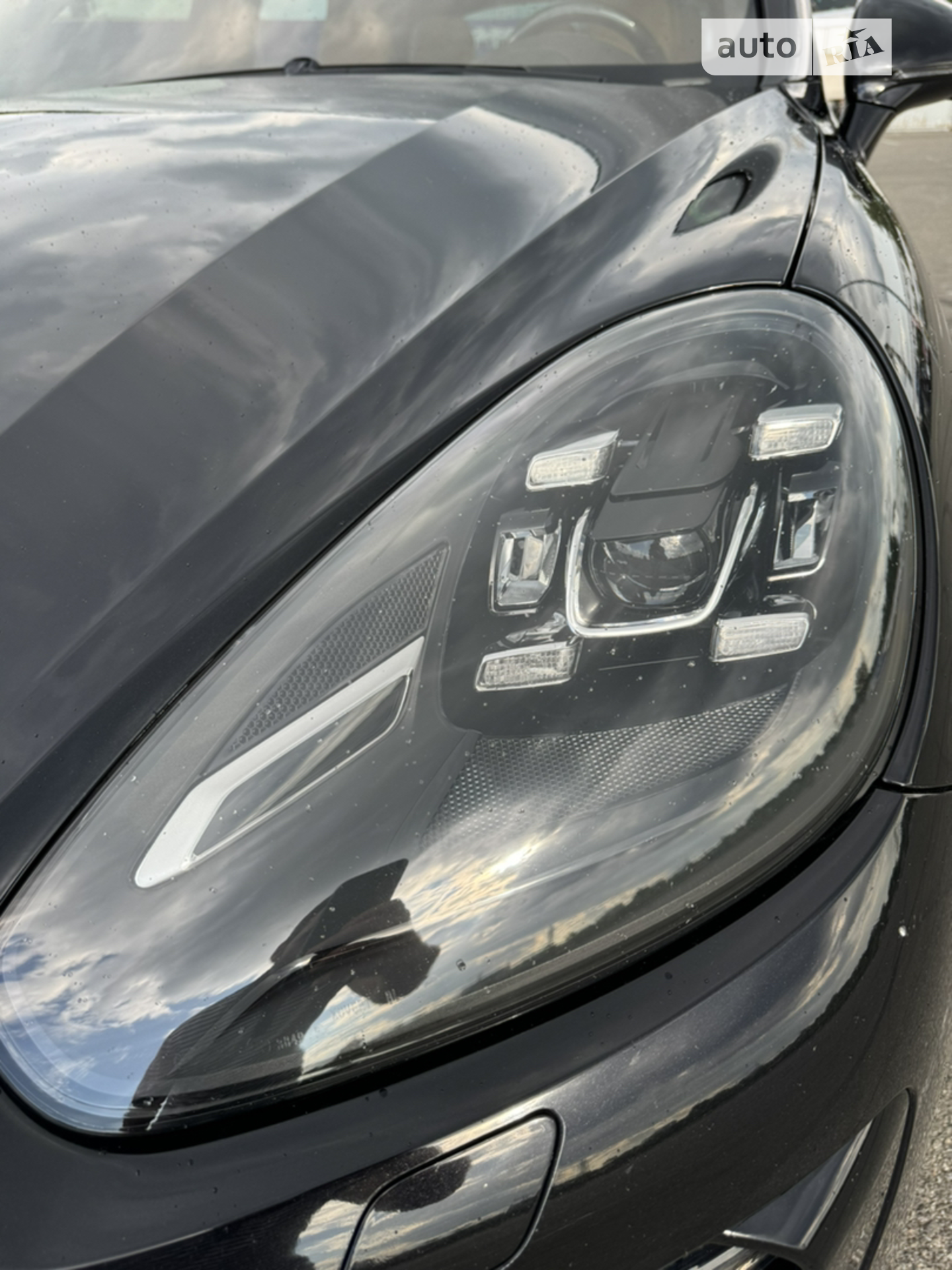 2017 Porsche Cayenne - мініатюра 16