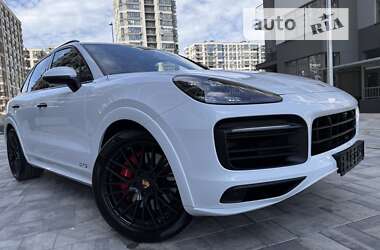 Внедорожник / Кроссовер Porsche Cayenne 2023 в Киеве