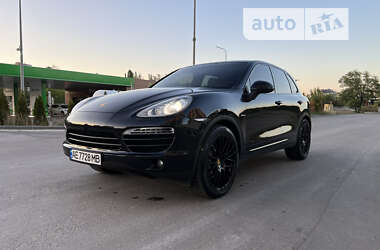 Внедорожник / Кроссовер Porsche Cayenne 2013 в 