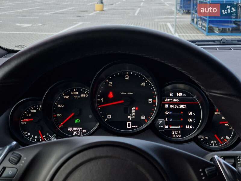 Внедорожник / Кроссовер Porsche Cayenne 2011 в Нововолынске фото 7 Внедорожник / Кроссовер Porsche Cayenne 2011 в Нововолынске