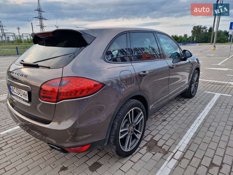 Внедорожник / Кроссовер Porsche Cayenne 2011 в Нововолынске фото 21 Внедорожник / Кроссовер Porsche Cayenne 2011 в Нововолынске