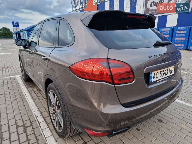 Внедорожник / Кроссовер Porsche Cayenne 2011 в Нововолынске фото 24 Внедорожник / Кроссовер Porsche Cayenne 2011 в Нововолынске