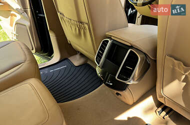 Внедорожник / Кроссовер Porsche Cayenne 2013 в Киеве