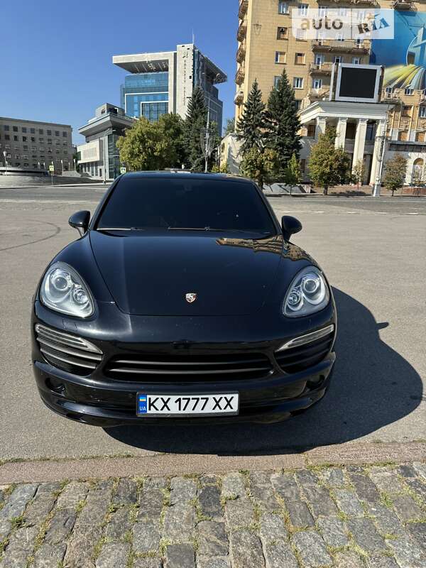 Внедорожник / Кроссовер Porsche Cayenne 2011 в Харькове фото 9 Внедорожник / Кроссовер Porsche Cayenne 2011 в Харькове