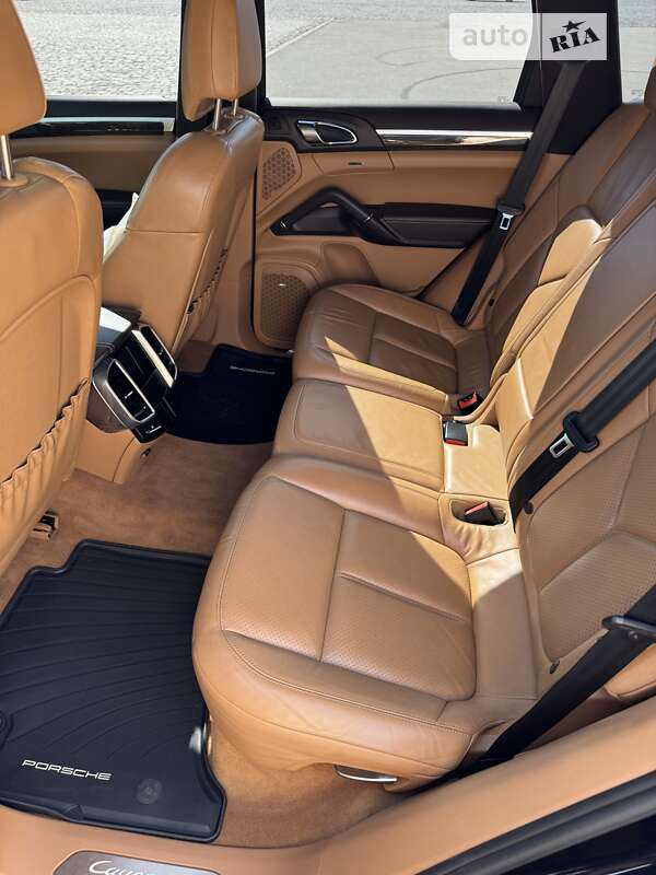 Внедорожник / Кроссовер Porsche Cayenne 2011 в Харькове фото 11 Внедорожник / Кроссовер Porsche Cayenne 2011 в Харькове