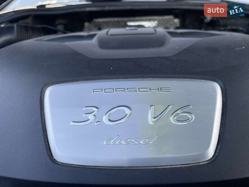 Позашляховик / Кросовер Porsche Cayenne 2016 в Харкові фото 16 Позашляховик / Кросовер Porsche Cayenne 2016 в Харкові