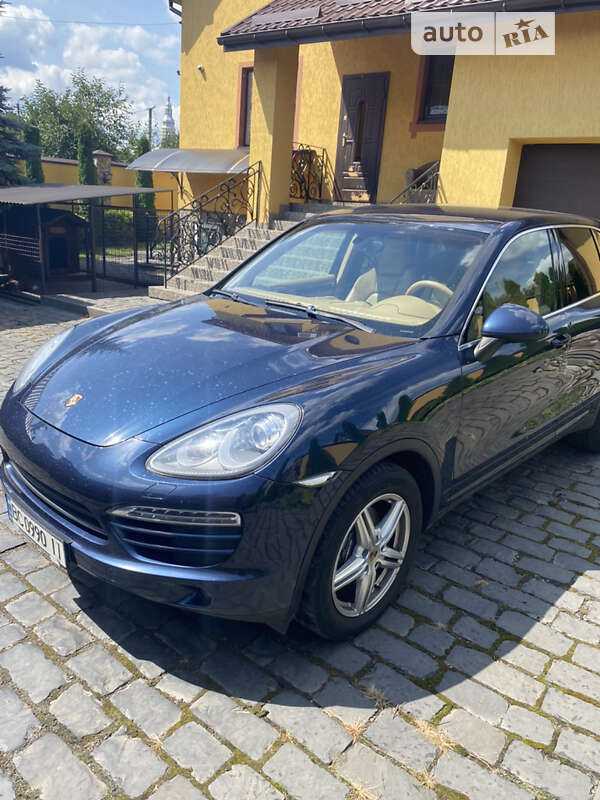 Porsche Cayenne 2013