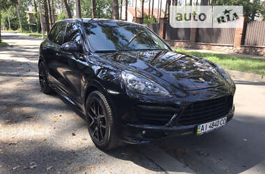 Внедорожник / Кроссовер Porsche Cayenne 2013 в Киеве