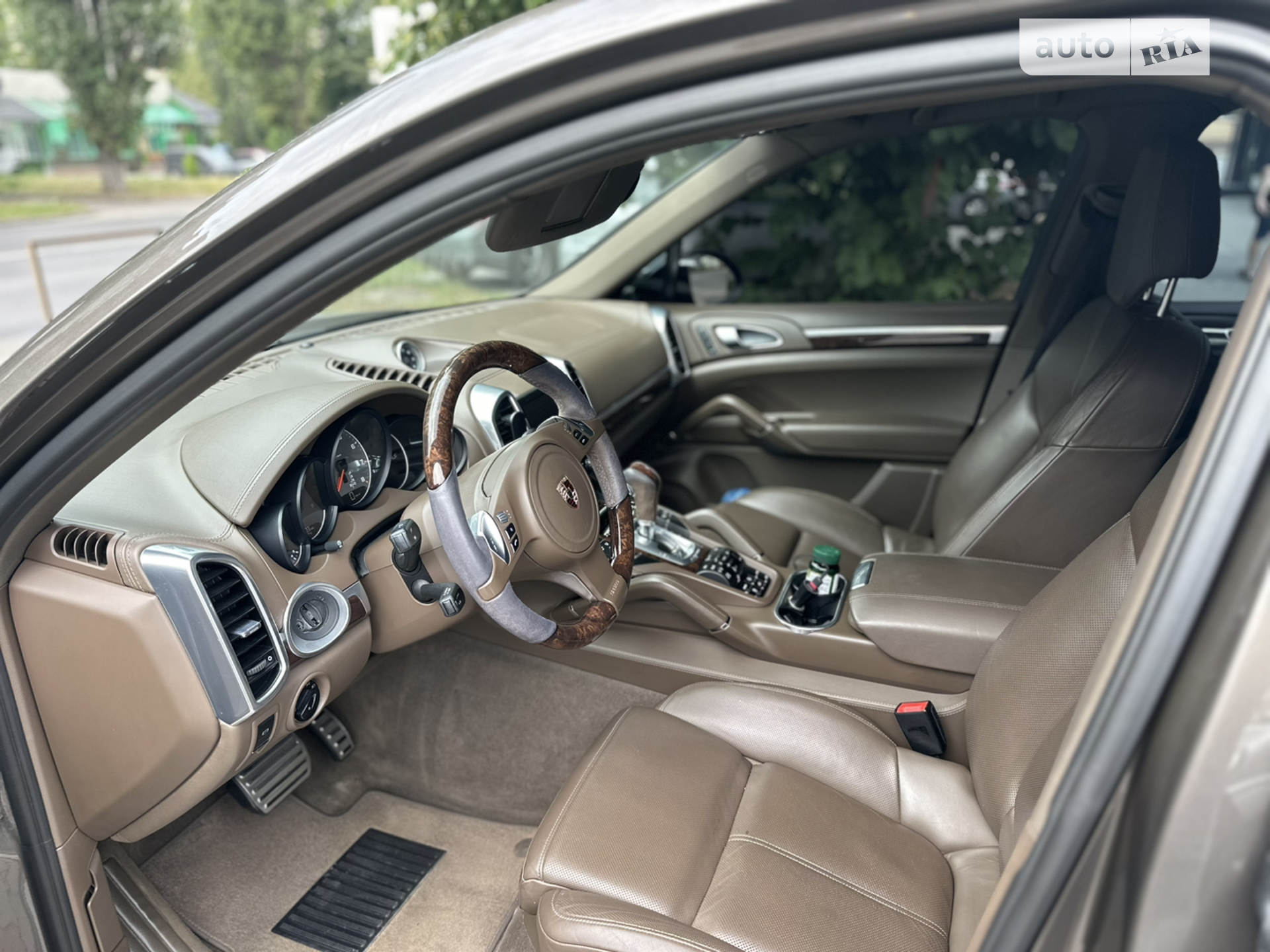 2012 Porsche Cayenne - мініатюра 6
