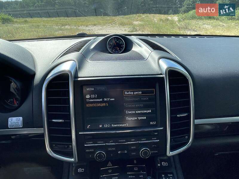 Внедорожник / Кроссовер Porsche Cayenne 2013 в Днепре