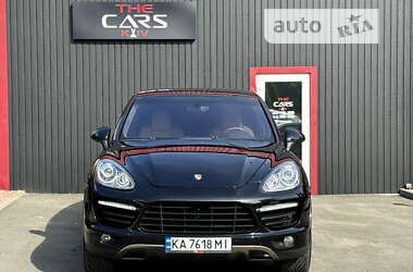 Позашляховик / Кросовер Porsche Cayenne 2011 в Києві