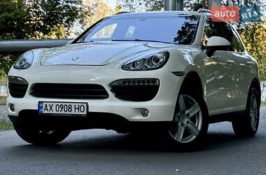 Позашляховик / Кросовер Porsche Cayenne 2011 в 