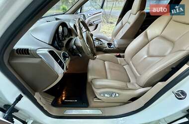 Позашляховик / Кросовер Porsche Cayenne 2011 в 