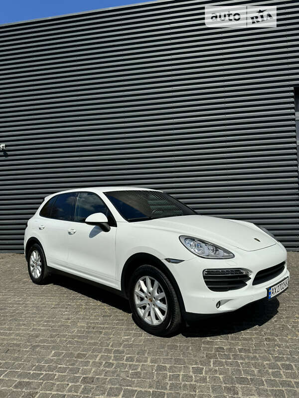 Внедорожник / Кроссовер Porsche Cayenne 2013 в Харькове фото 27 Внедорожник / Кроссовер Porsche Cayenne 2013 в Харькове