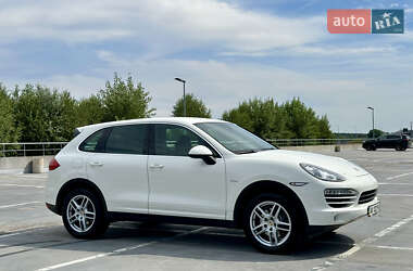 Позашляховик / Кросовер Porsche Cayenne 2010 в Києві