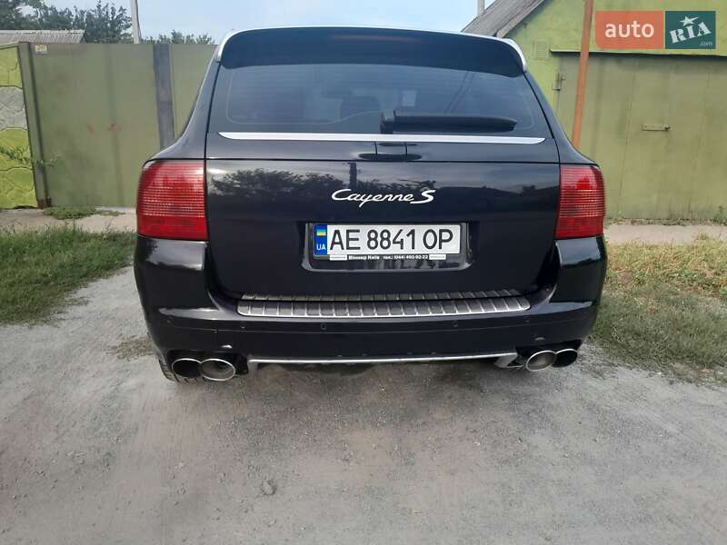Внедорожник / Кроссовер Porsche Cayenne 2005 в Днепре