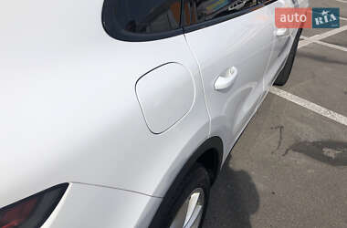 Внедорожник / Кроссовер Porsche Cayenne 2019 в 