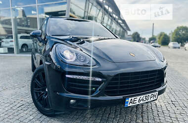 Внедорожник / Кроссовер Porsche Cayenne 2010 в Днепре