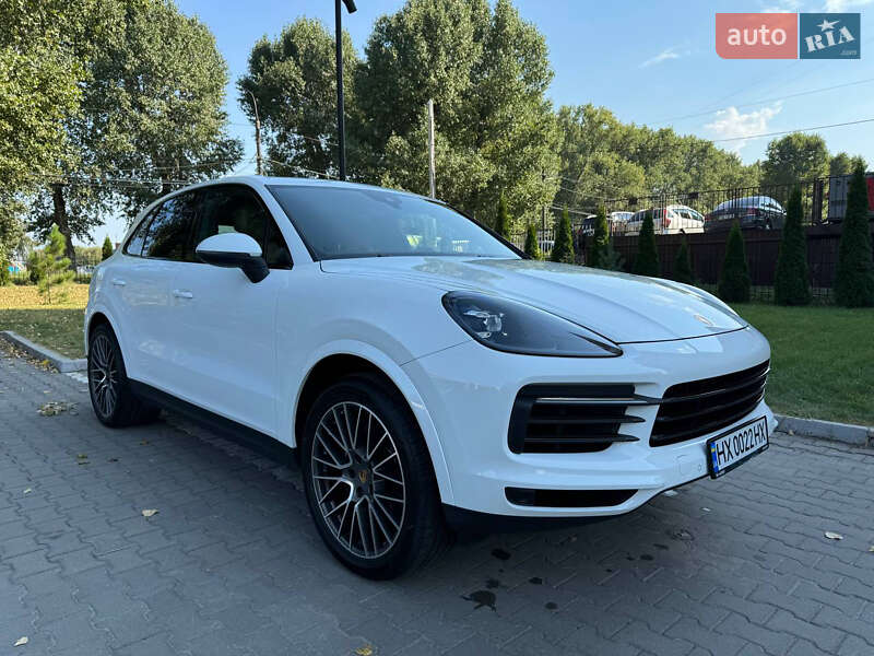 Внедорожник / Кроссовер Porsche Cayenne 2019 в Хмельницком