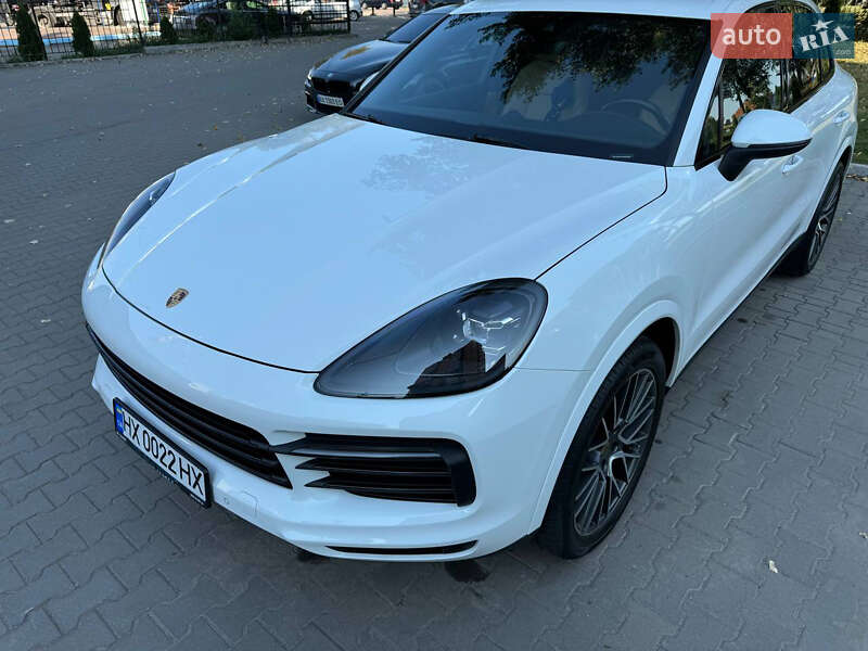 Внедорожник / Кроссовер Porsche Cayenne 2019 в Хмельницком