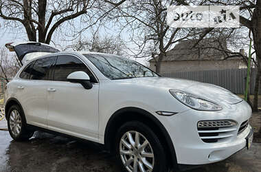 Позашляховик / Кросовер Porsche Cayenne 2013 в Дніпрі