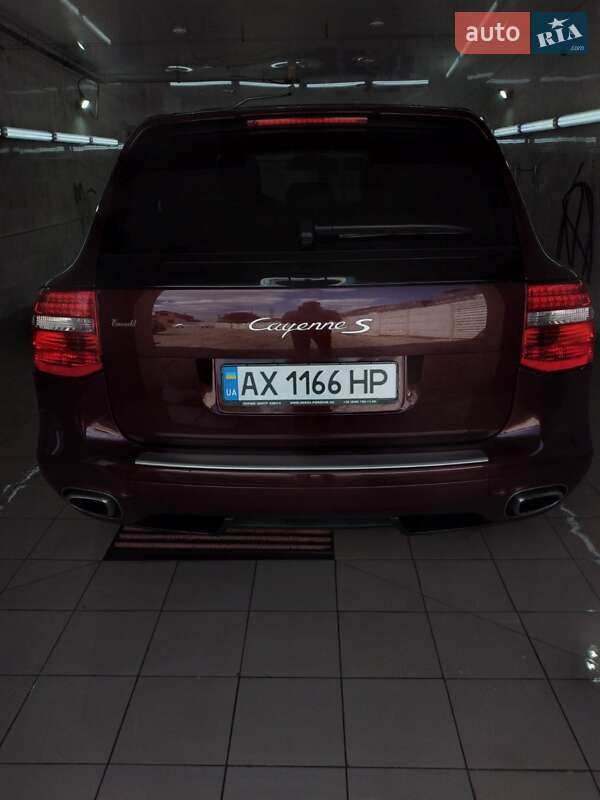 Внедорожник / Кроссовер Porsche Cayenne 2008 в 