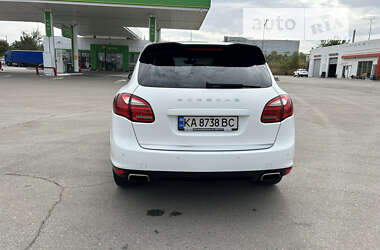 Внедорожник / Кроссовер Porsche Cayenne 2013 в Запорожье