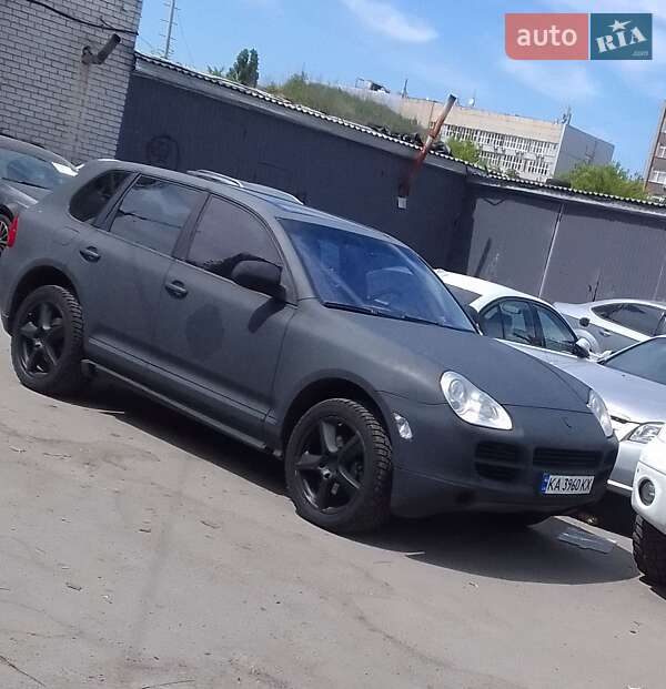 Внедорожник / Кроссовер Porsche Cayenne 2005 в Киеве