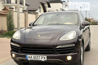 Позашляховик / Кросовер Porsche Cayenne 2011 в Рівному