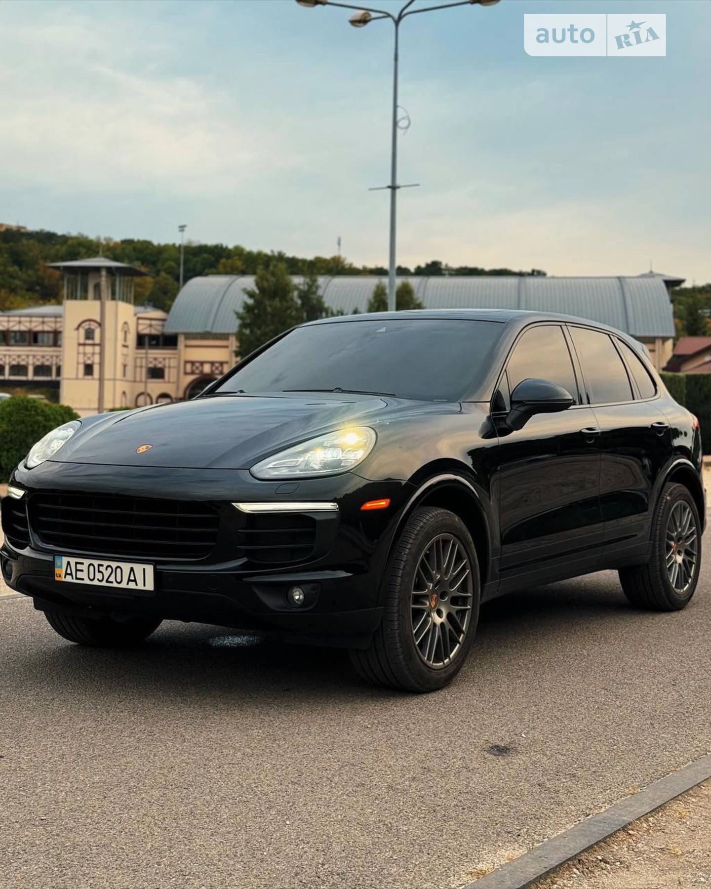 2016 Porsche Cayenne - мініатюра 19