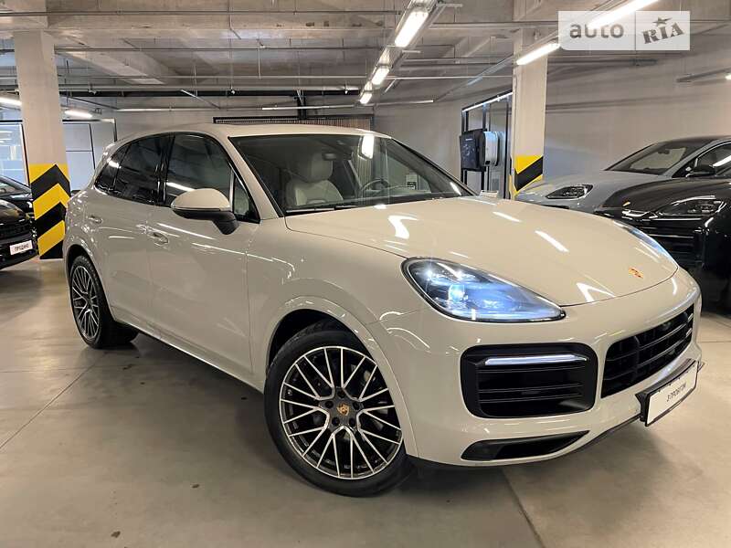 Позашляховик / Кросовер Porsche Cayenne 2022 в Києві