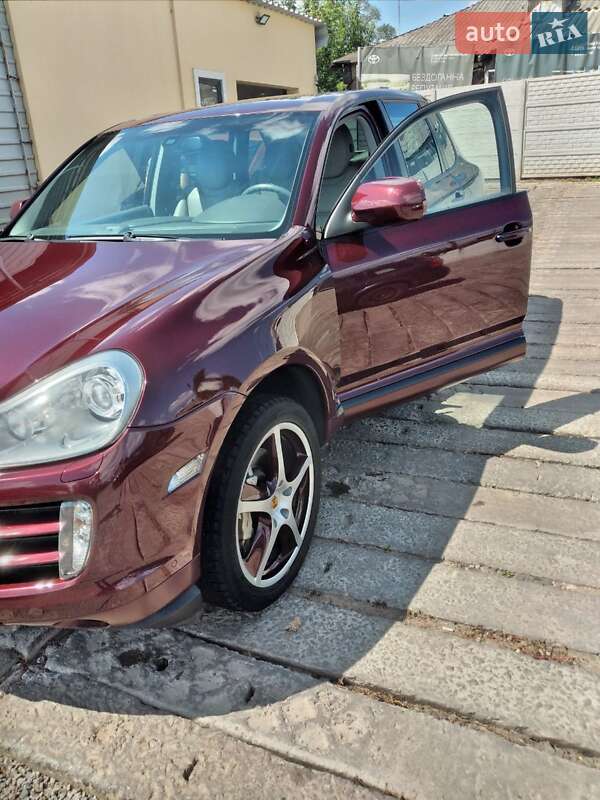 Позашляховик / Кросовер Porsche Cayenne 2008 в Харкові