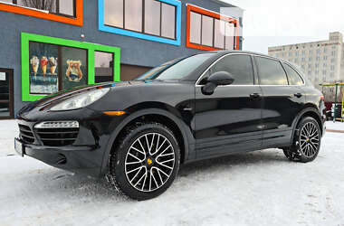 Внедорожник / Кроссовер Porsche Cayenne 2013 в 