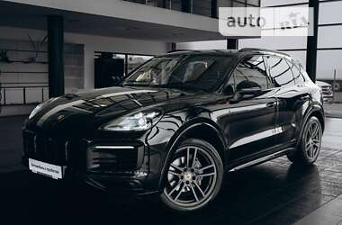 Позашляховик / Кросовер Porsche Cayenne 2018 в Харкові