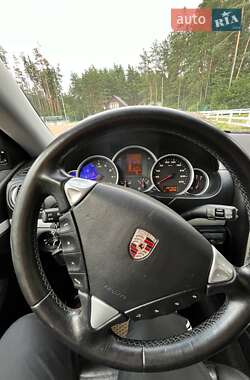 Внедорожник / Кроссовер Porsche Cayenne 2006 в 