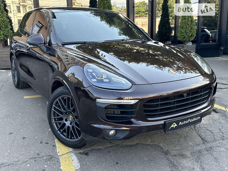 Porsche Cayenne 2016