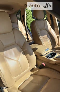Внедорожник / Кроссовер Porsche Cayenne 2013 в 