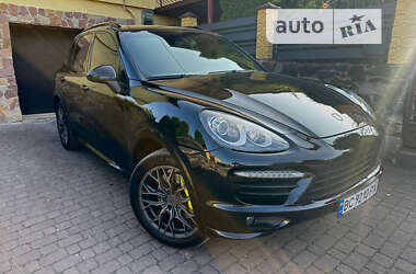 Внедорожник / Кроссовер Porsche Cayenne 2013 в Львове