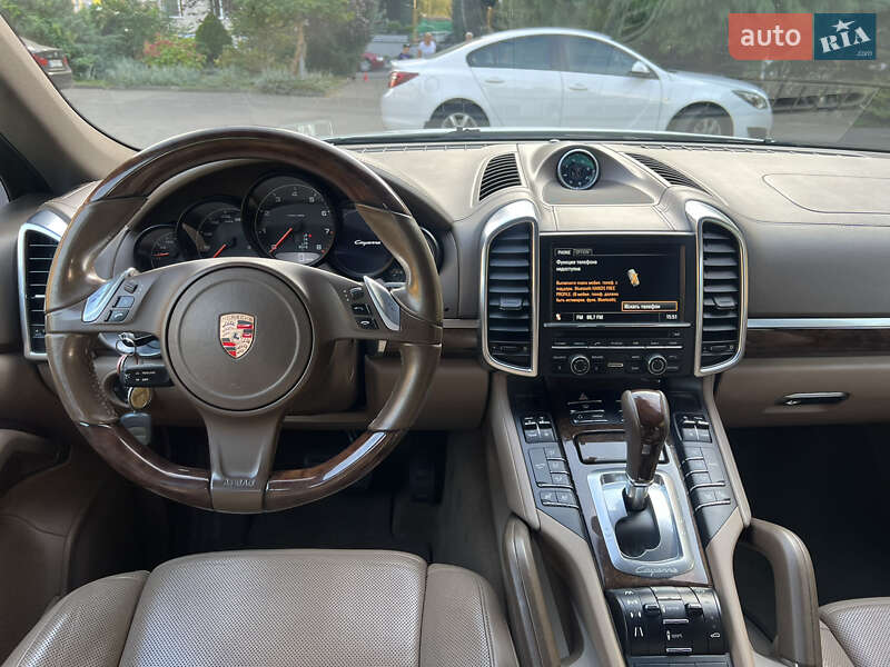 Внедорожник / Кроссовер Porsche Cayenne 2012 в Луцке фото 31 Внедорожник / Кроссовер Porsche Cayenne 2012 в Луцке