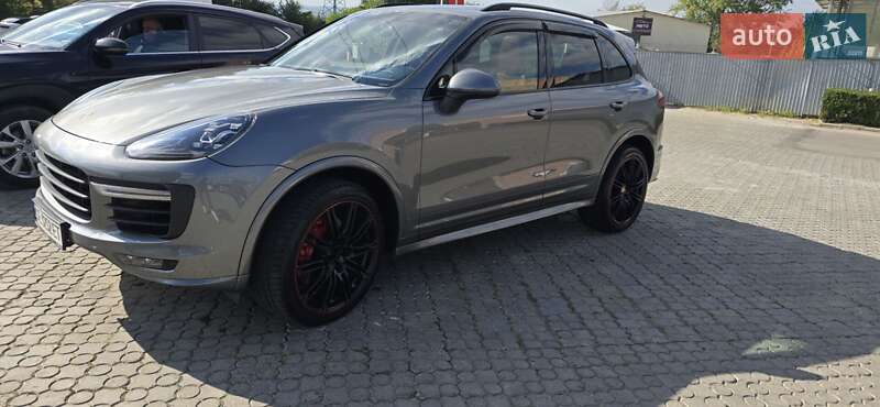Внедорожник / Кроссовер Porsche Cayenne 2015 в Черновцах фото 7 Внедорожник / Кроссовер Porsche Cayenne 2015 в Черновцах