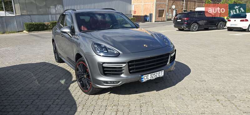 Внедорожник / Кроссовер Porsche Cayenne 2015 в Черновцах фото 52 Внедорожник / Кроссовер Porsche Cayenne 2015 в Черновцах