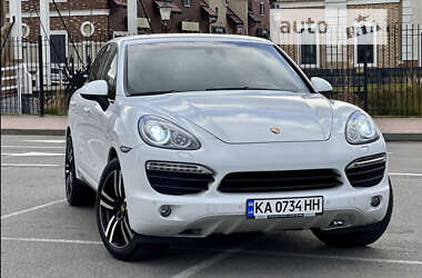 Позашляховик / Кросовер Porsche Cayenne 2012 в Дніпрі